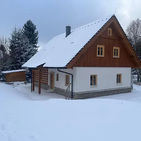 Roubenka Vanedi *
