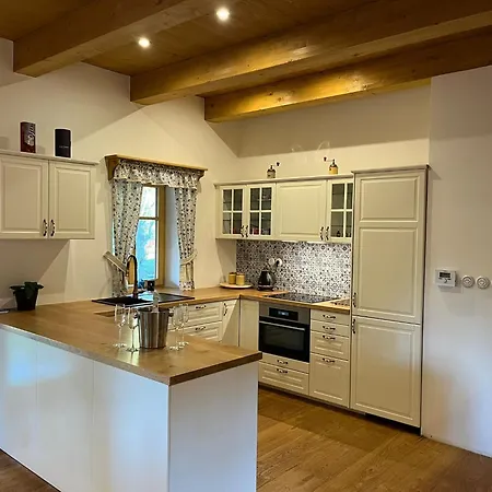 Roubenka Vanedi Tatil Evi Olesnice v Orlickych horach