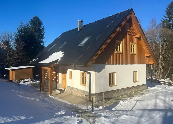 Сasa de vacaciones Roubenka Vanedi *